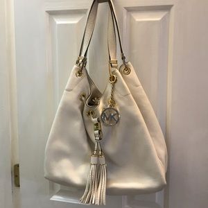 White Michael Kors Shoulder Bag